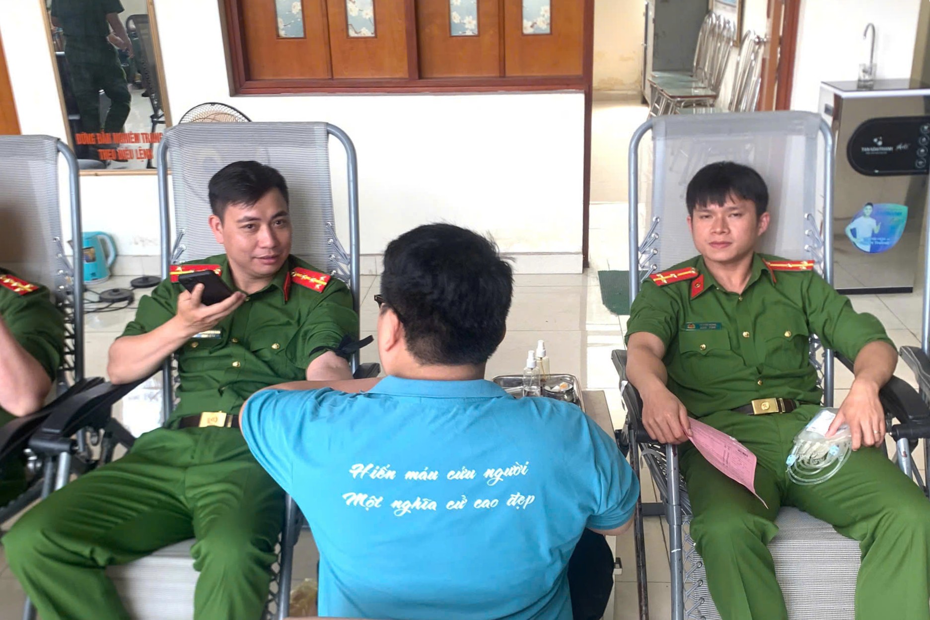 Công an xã Vĩnh Thịnh hưởng ứng Chương trình hiến máu tình nguyện 